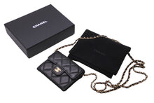 Load image into Gallery viewer, 極美品 CHANEL シャネル ショルダーバッグ チェーンウォレット 30番台 ココマーク ブラック キャビアスキン ゴールド金具 中古 63839