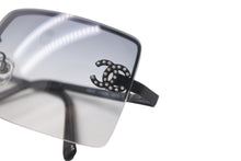 画像をギャラリービューアに読み込む, 極美品 CHANEL シャネル サングラス ココマーク ラインストーン リムレス グラデーションレンズ スクエア ブラック 中古 63841