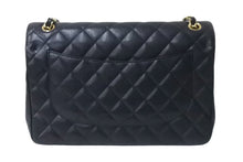 画像をギャラリービューアに読み込む, 極美品 CHANEL シャネル チェーンショルダーバッグ マトラッセ30 キャビアスキン Wフラップ A58600 ブラック ゴールド 16番台 中古 63876