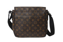 Load image into Gallery viewer, LOUIS VUITTON ルイヴィトン ディストリクトPM ショルダーバッグ M40935 モノグラム・マカサー ブラウン 美品 中古 63883