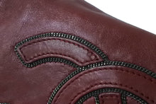 Load image into Gallery viewer, CHANEL シャネル チェーンショルダーバッグ ココマーク 11番台 ラムレザー レッド シルバー金具 美品 中古 63893