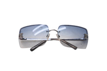 画像をギャラリービューアに読み込む, CHANEL シャネル ココマーク メタル ラインストーン サングラス 62◻︎15 4092-B ブルー シルバー 美品 中古 63942