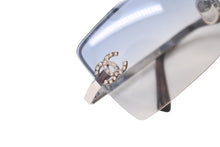 画像をギャラリービューアに読み込む, CHANEL シャネル ココマーク メタル ラインストーン サングラス 62◻︎15 4092-B ブルー シルバー 美品 中古 63942