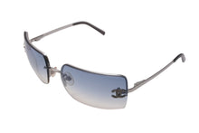 画像をギャラリービューアに読み込む, CHANEL シャネル ココマーク メタル ラインストーン サングラス 62◻︎15 4092-B ブルー シルバー 美品 中古 63942