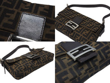 画像をギャラリービューアに読み込む, FENDI フェンディ マンマバケット ワンショルダーバッグ 26424 ズッカ柄 キャンバス レザー ブラウン シルバー金具 美品 中古 4b006396