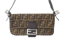 Load image into Gallery viewer, FENDI フェンディ マンマバケット ハンドバッグ ズッカ柄 ズッカ ブラウン シルバー金具 美品 中古 63965