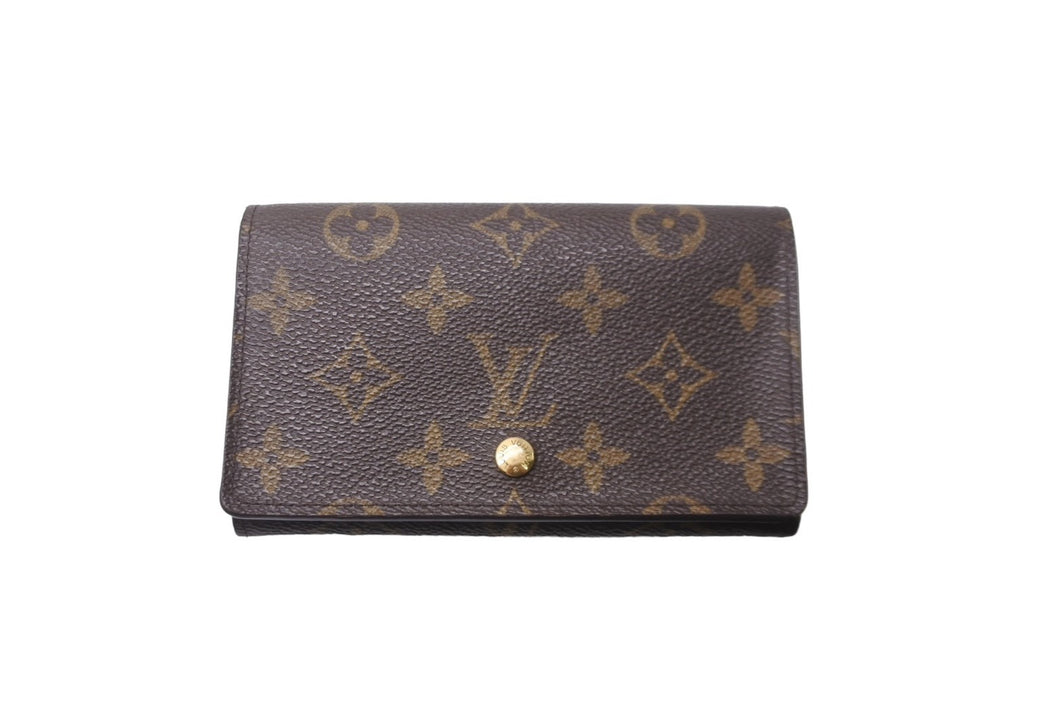 LOUIS VUITTON ルイヴィトン ポルト モネ・ビエ トレゾール 二つ折り財布 モノグラムキャンバス M61730 ブラウン 美品 中古  63969 – Casanova Vintage