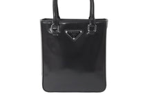 Load image into Gallery viewer, PRADA プラダ ロゴスモールトートバッグ トライアングルロゴ ブラッシュドレザー 1BA331 ZO6 F0002 V ブラック 美品 中古 63970