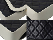 Load image into Gallery viewer, CHANEL シャネル ミニマトラッセ ショルダーバッグ ココマーク 14番台 バイカラー ラムスキン ホワイト ネイビー 美品 中古 63971