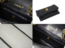 Load image into Gallery viewer, CHANEL シャネル ミニマトラッセ ショルダーバッグ ココマーク 14番台 バイカラー ラムスキン ホワイト ネイビー 美品 中古 63971