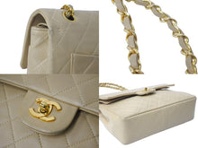 Load image into Gallery viewer, CHANEL シャネル マトラッセ25 縦長 チェーンショルダーバッグ 1番台 ベージュ ゴールド金具 良品 中古 63973