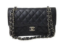 画像をギャラリービューアに読み込む, CHANEL シャネル Wフラップ 23 ショルダーバッグ キャビアスキン 11番台 マトラッセ シルバー金具 ブラック 中古 63974