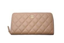 Load image into Gallery viewer, 新品同様 CHANEL シャネル 長財布 31番台 ココマーク ベージュ キャビアスキン ゴールド金具 中古 63976