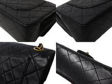 Load image into Gallery viewer, CHANEL シャネル Wフラップ マトラッセ チェーン ショルダーバッグ 23cm 1番台 ラムスキン ブラック ゴールド金具 美品 中古 64009