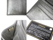 画像をギャラリービューアに読み込む, CHANEL シャネル ココマーク パスケース 22番台 二つ折り レザー ブラック シルバー 美品 中古 64034