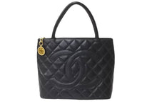 画像をギャラリービューアに読み込む, 極美品 CHANEL シャネル ハンドバッグ 復刻トート キャビアスキン マトラッセ ココマーク 9番台 ゴールド金具 中古 64073