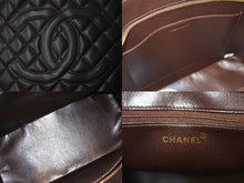 画像をギャラリービューアに読み込む, 極美品 CHANEL シャネル ハンドバッグ 復刻トート キャビアスキン マトラッセ ココマーク 5番台 ブラウン ゴールド金具 中古 64075
