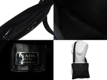 Load image into Gallery viewer, PRADA プラダ ナイロン ショルダーバッグ ブラック トライアングルロゴ レザー 黒 鞄 斜め掛け シルバー金具 美品 中古 64081