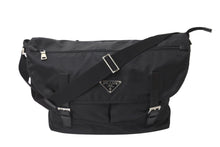 Load image into Gallery viewer, PRADA プラダ メッセンジャーバッグ ショルダー バック BT0696 ナイロン ブラック NERO シルバー金具 美品 中古 64094