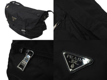 Load image into Gallery viewer, PRADA プラダ メッセンジャーバッグ ショルダー バック BT0696 ナイロン ブラック NERO シルバー金具 美品 中古 64094
