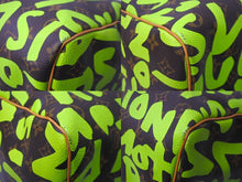 画像をギャラリービューアに読み込む, LOUIS VUITTON ルイ ヴィトン キーポル50 モノグラム グラフィティ スティーブン スプラウス M93700 グリーン 美品 中古 64130