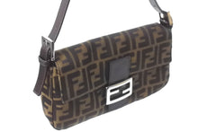 Load image into Gallery viewer, FENDI フェンディ マンマバケット ハンドバッグ ズッカ柄 ブラウン シルバー金具 キャンバス レザー 美品 中古 64187