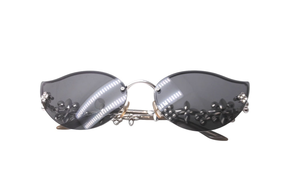 Limited to 1000 pieces Very good condition LOUIS VUITTON Cat's eye sunglasses Swarovski 75BR6 Size 67□17 135 Used 64234