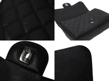 Load image into Gallery viewer, CHANEL シャネル チェーンショルダーバッグ マトラッセ 30CM シングルフラップ ブラックシルバー 13番台 中古 64274