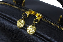 画像をギャラリービューアに読み込む, 極美品 CHANEL シャネル ココマーク バニティ 4番台 キャビアスキン ブラック ゴールド金具 中古 64275