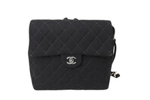 Load image into Gallery viewer, CHANEL シャネル マトラッセ ジャージ チェーンリュック ココマーク ブラック シルバー金具 美品 中古 64277