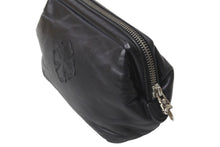 Load image into Gallery viewer, 極美品 CHROME HEARTS クロムハーツ ポーチ コスメティックケース クロスパッチ ダガー ブラック シルバー金具 中古 64296