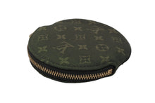 画像をギャラリービューアに読み込む, LOUIS VUITTON ルイ ヴィトン ポルトモネロン コインケース 円形 M92451 モノグラムミニキャンバス カーキ 美品 中古 64320