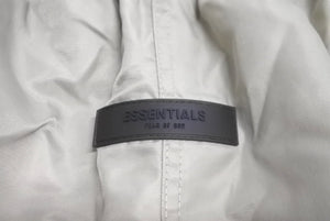 FearOfGod フィアオブゴッド Essentials エッセンシャル ハーフパンツ ショートパンツ 090233 ベージュ M 美品 中古 64349