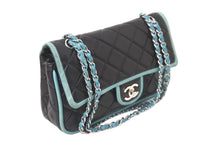 画像をギャラリービューアに読み込む, CHANEL シャネル マトラッセ25 ダブルフラップ チェーンショルダーバッグ 11番台 ラムスキン ブラック ブルー 良品 中古 64399