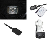 Load image into Gallery viewer, PRADA プラダ メッセンジャーバッグ ショルダーバッグ BT861S スタッズ ソフトカーフレザー シルバー金具 ブラック 美品 中古 64402