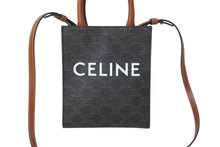 画像をギャラリービューアに読み込む, CELINE セリーヌ ショルダーバッグ ミニ バーティカル トリオンフ キャンバス ブラウン 194372BZK.04LU ロゴプリント 美品 中古 64414