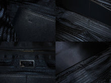 Load image into Gallery viewer, PRADA プラダ メッセンジャーバッグ ショルダーバッグ VA0768 ネイビー ナイロン ロゴ シルバー金具 美品 中古 64420