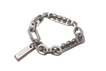 Load image into Gallery viewer, PRADA プラダ ロゴプレート チェーンブレスレット メタル シルバーカラー 全長24.3cm 重量75.7g アクセサリー 美品 中古 64426