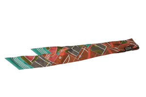 HERMES エルメス スカーフ ツイリー 総柄 幾何学模様 フランス製 シルク プリント 美品 中古 64438