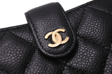 画像をギャラリービューアに読み込む, CHANEL シャネル カードケース ココマーク 21番台 ブラック シルバー金具 美品 中古 64491