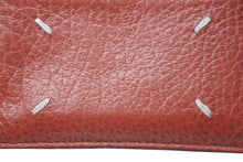 Load image into Gallery viewer, MAISON MARGIELA メゾン マルジェラ コインケース カードケース キーポーチ フラグメントケース エンボスレザー ブラウン 美品 中古 64526
