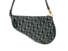 Load image into Gallery viewer, Christian Dior クリスチャンディオール ワンショルダーバッグ サドルポーチ トロッター MC1001 ネイビー ゴールド金具 美品 中古 64551