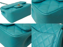 Load image into Gallery viewer, CHANEL シャネル ショルダーバッグ ミニマトラッセ17 ココマーク 19番台 チェーンショルダー シングルフラップ ブルー 美品 中古 64592