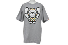 画像をギャラリービューアに読み込む, 極美品 A BATHING APE × KAWS アベイシングエイプ カウズ 半袖Ｔシャツ サイズM グレー コットン ベイプ マイロ 中古 64601