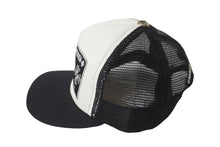 Load image into Gallery viewer, CHROMEHEARTS クロムハーツ Mattyboy マッティボーイ チャンパー トラッカー メッシュキャップ ブラック ホワイト 美品 中古 64631