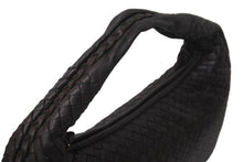 Load image into Gallery viewer, 極美品 BOTTEGA VENETA ボッテガヴェネタ イントレチャート ホーボー ワンショルダーバッグ レザー ブラウン ゴールド金具 中古 64637