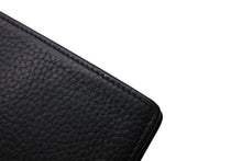 Load image into Gallery viewer, PORSCHE DESIGN ポルシェデザイン カードケース 名刺入れ 薄型 コンパクト エンボス加工 ブラック レザー シルバー金具 美品 中古 64645