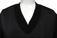 Load image into Gallery viewer, 極美品 PRADA プラダ ニット スウェット UMB237 S212 1Y12 イタリア製 ウール ブラック シルバー金具 サイズ46 中古 64709