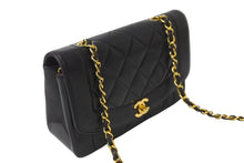 画像をギャラリービューアに読み込む, CHANEL シャネル チェーンショルダーバッグ ダイアナマトラッセ 22 2番台 ラムスキン ブラック ゴールド金具 美品 中古 64733