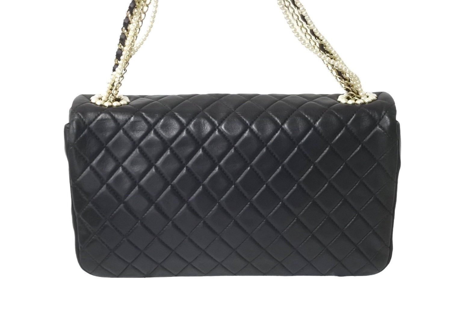 CHANEL シャネル マトラッセ ウエストミンスター バッグ 15番台 ラムスキン レザー コットンパール ブラック 美品 中古 64739 –  Casanova Vintage